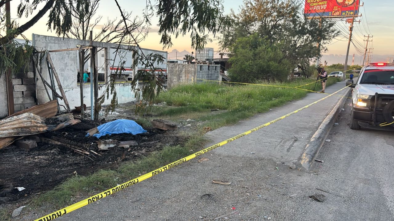 MUERE HOMBRE TRAS INCENDIO DE TEJABAN EN APODACA.