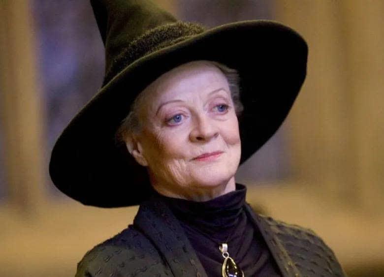 Muere Maggie Smith, actriz de 