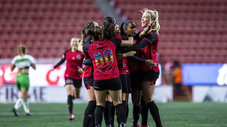 Xolos Femenil sorprende y vence a Tigres Femenil