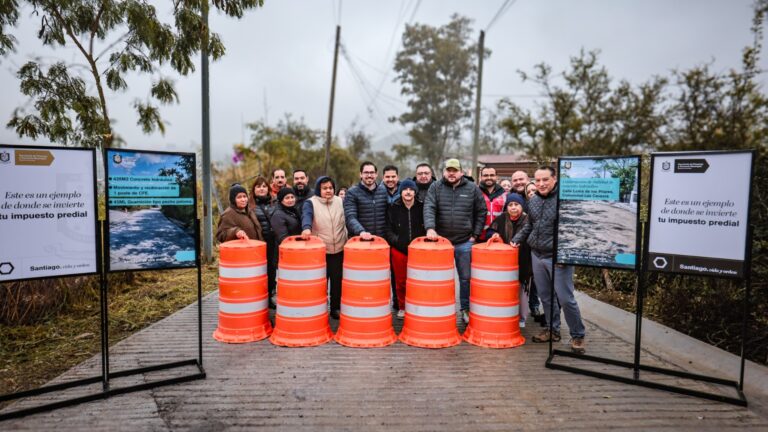 Inaugura David de la Peña obra vial en Los Cavazos