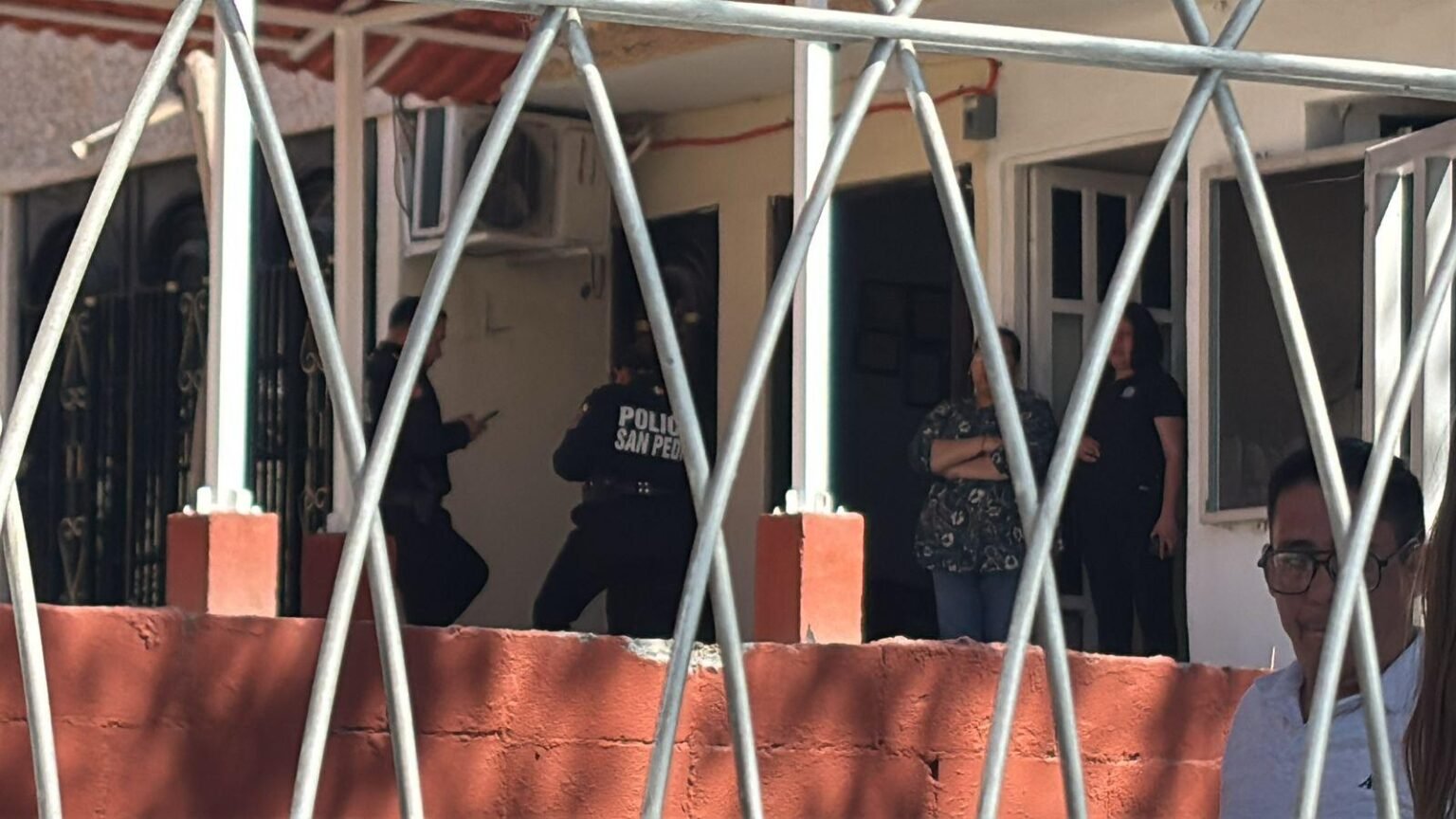 Detienen a estudiante por llevar arma de postas a secundaria en San ...