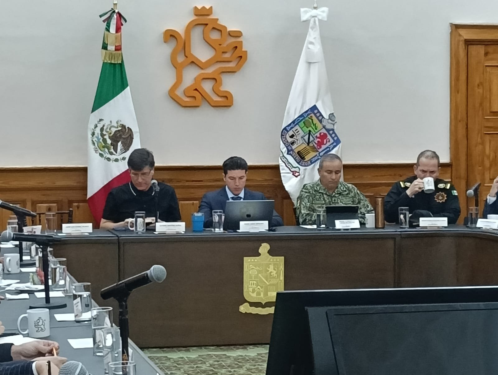 b0518259-0fff-4bb0-aa4e-cd6b66bfa26d