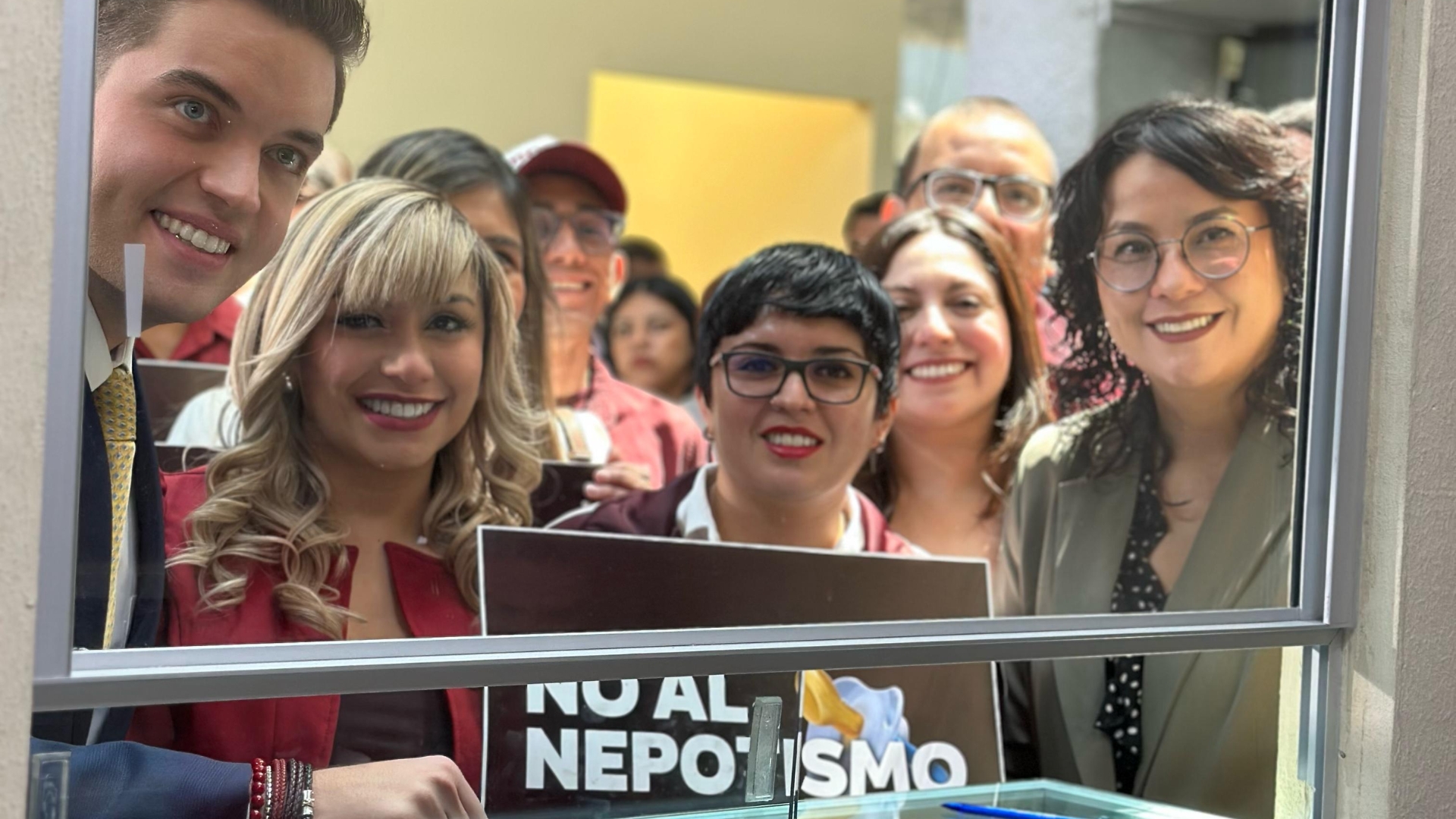 Morena propone reforma contra el nepotismo y la reelección familiar en NL