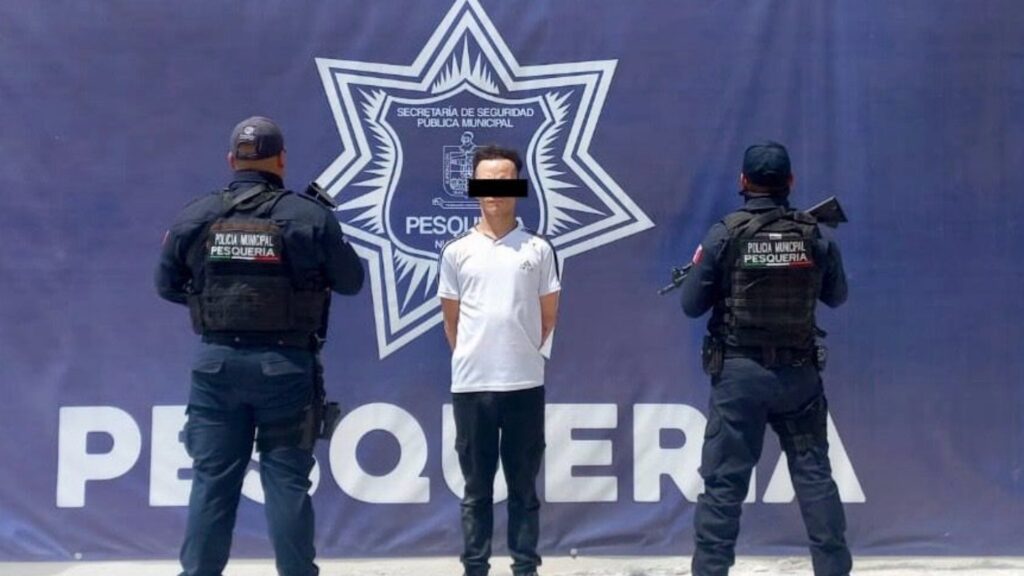 Detienen en Pesquería a presunto implicado en ataques contra El Pollo Loco