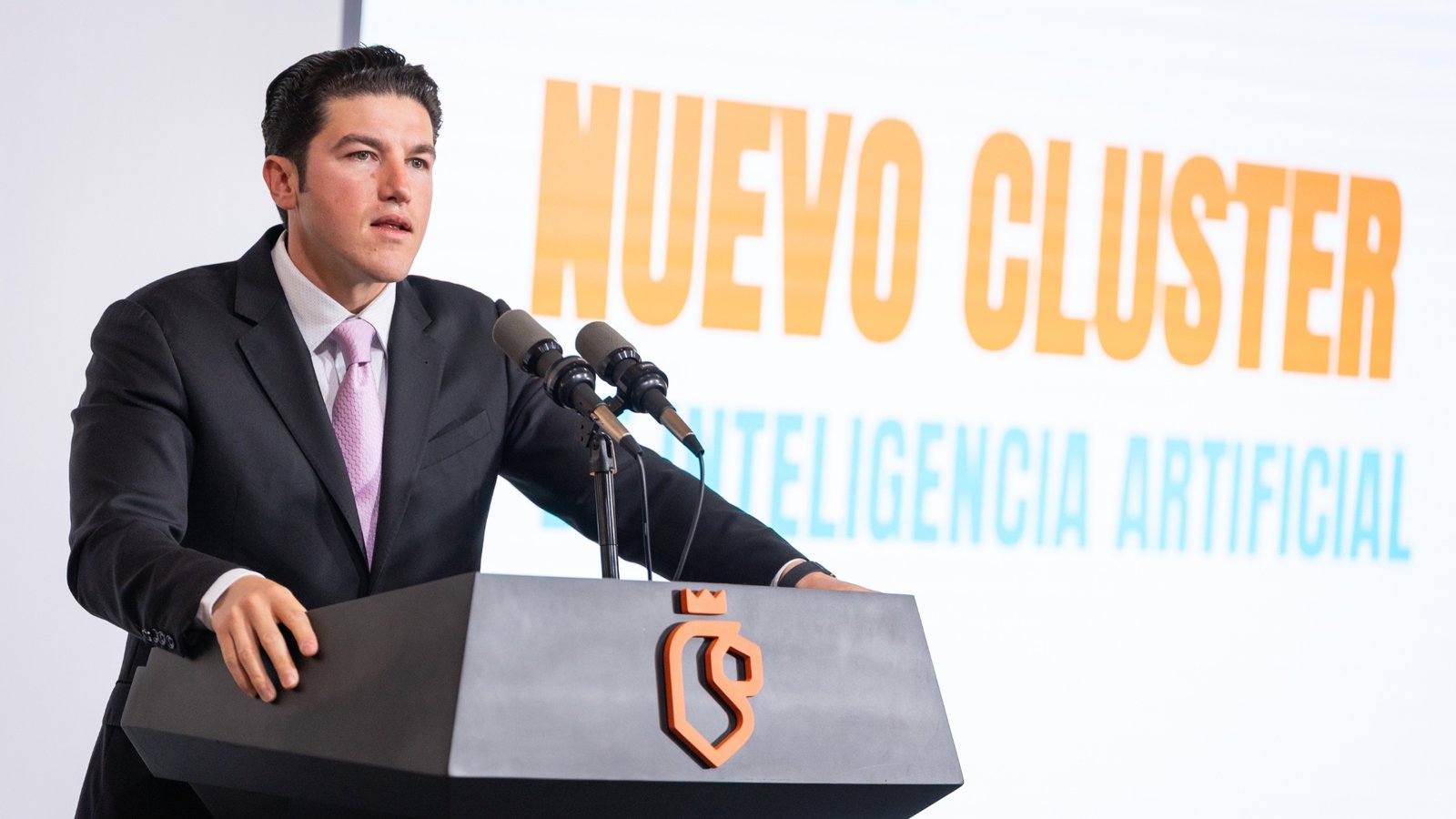 Concreta NL inversión extranjera histórica tras gira por Europa: Samuel García