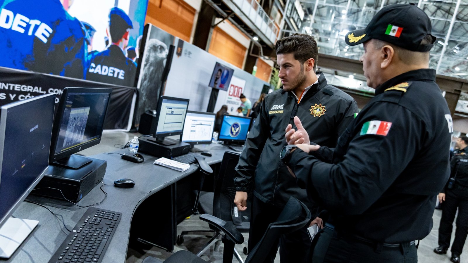 Recorre Samuel Expo Fuerza Civil