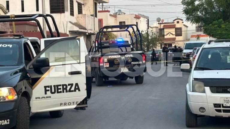 Ejecutan a hombre dentro de su camioneta en Monterrey