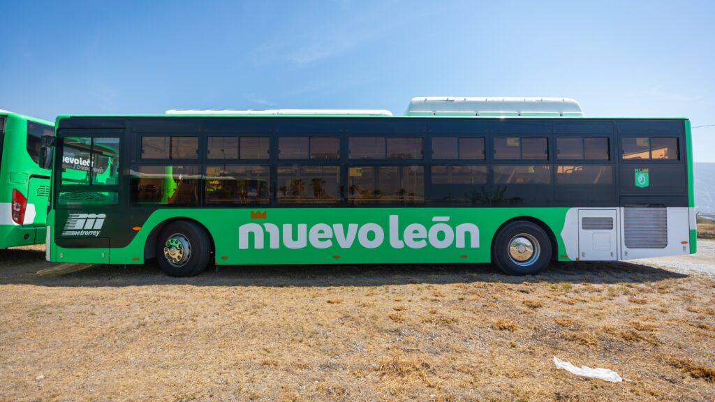 Suman 400 unidades de Transmetro al servicio de Metrorrey