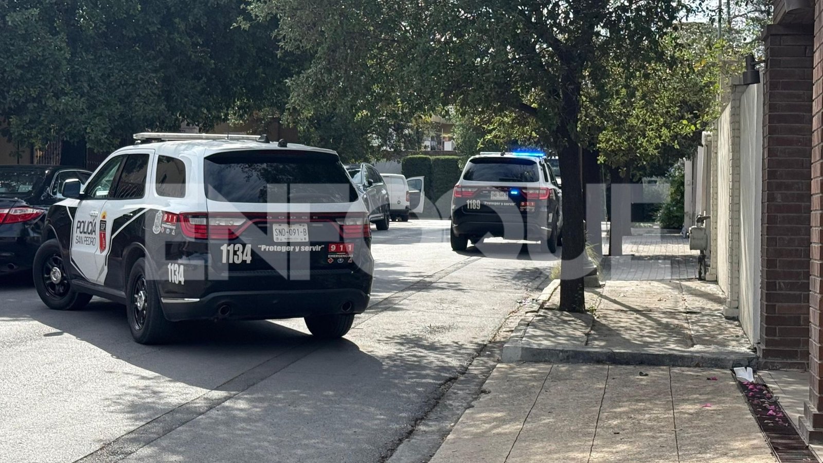 Operativo por robo de camioneta deja cuatro oficiales lesionados y un detenido en San Pedro