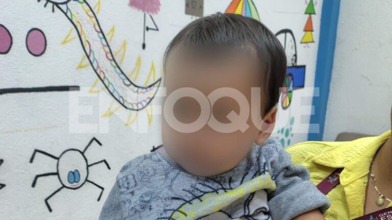 Abandonan a bebé en puesto de hot dogs en Guadalupe; autoridades buscan a la madre