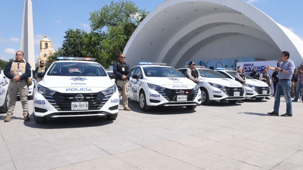 Apoya San Nicolás a policías con compra de Ex patrullas