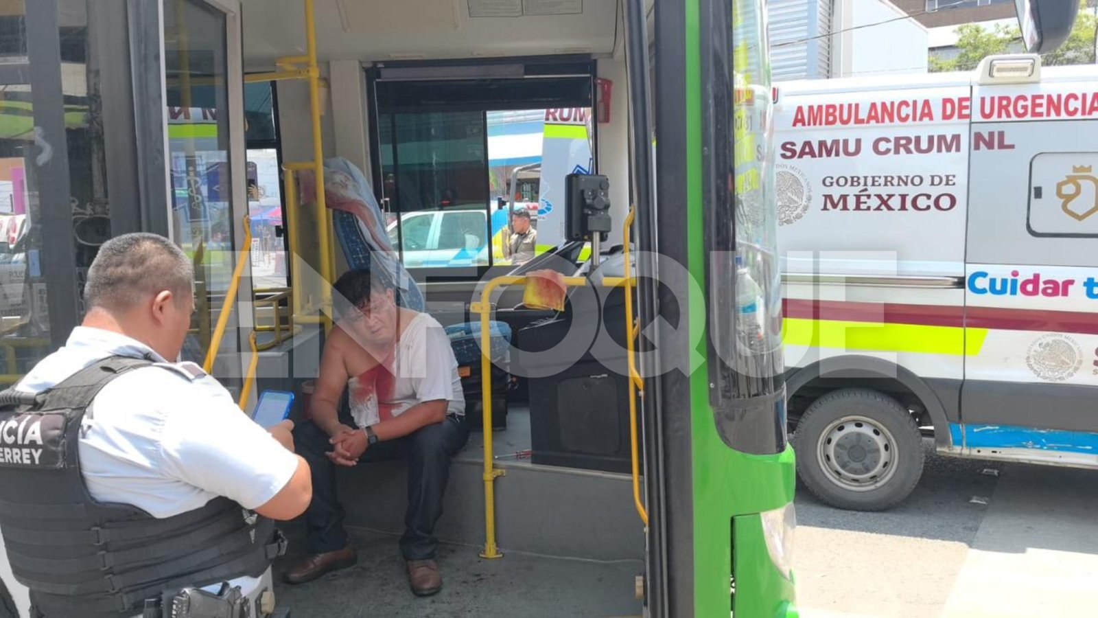 Usuario ataca con desarmador a chofer de ruta 20 en Monterrey