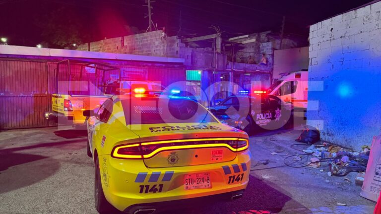 Mujer es apuñalada por su pareja en colonia Industrial