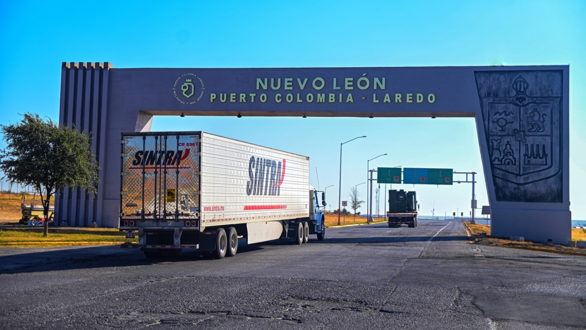 Autorizan ampliación del Puente Internacional Colombia en NL