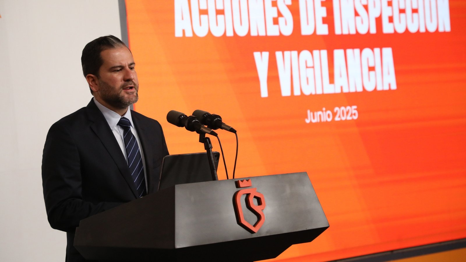 Plecas e informacion (86)