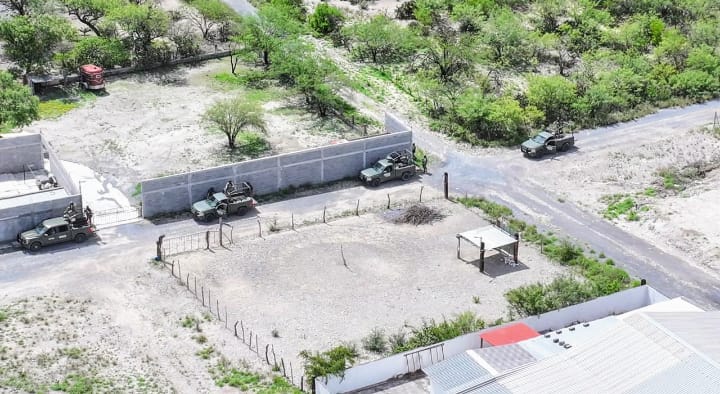 Ubica Fiscalía de NL rancho donde privaron de la libertad a grupo musical en Los Ramones