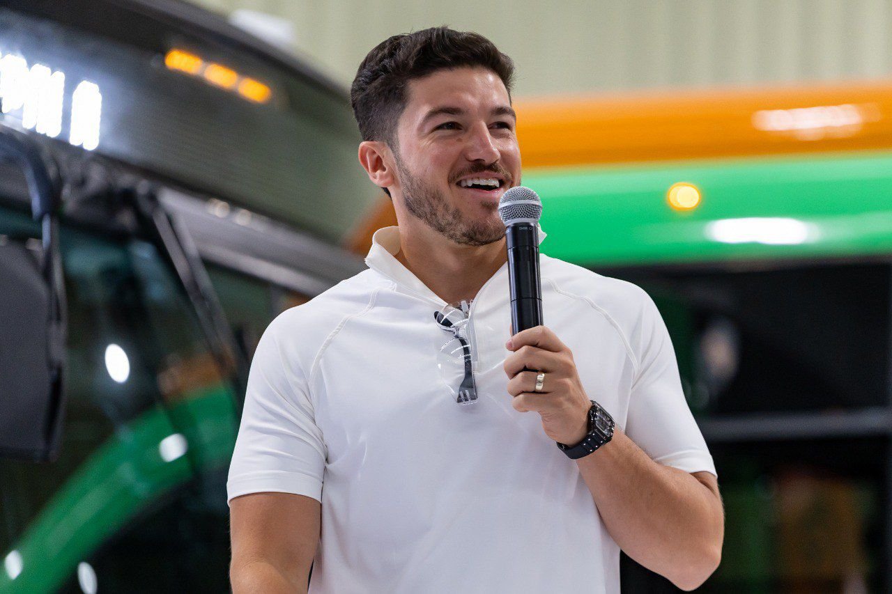 35dc6044-e0f7-44c6-af16-19adddf4985b