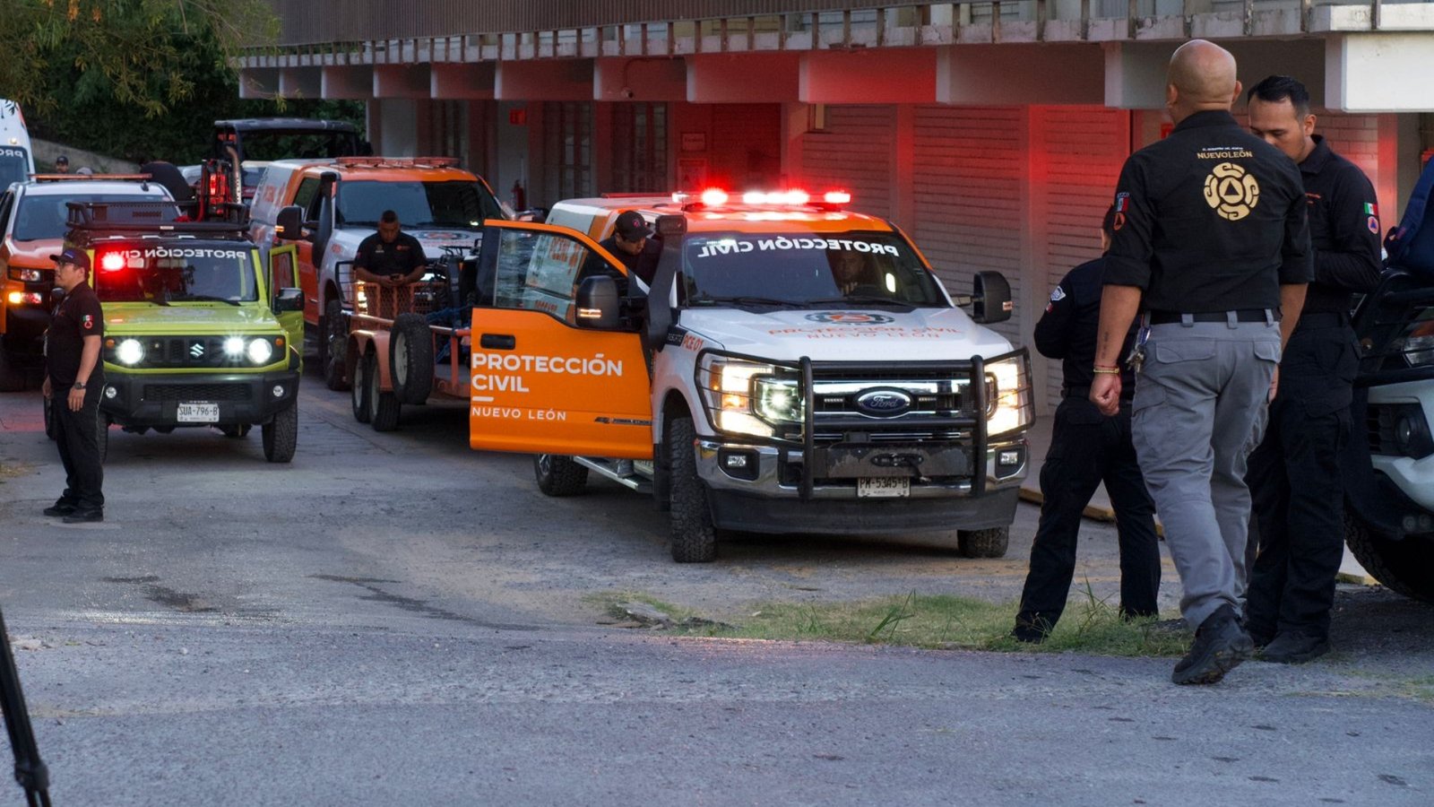 Sale segunda fase de apoyo de Protección Civil NL a Texas