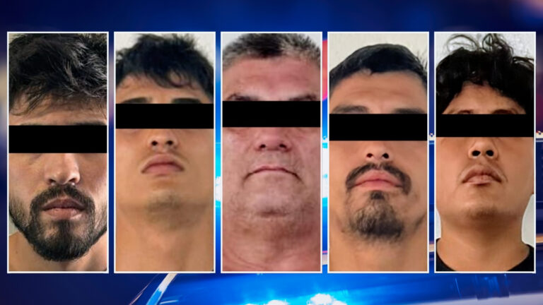 Detienen a 5 en cateo en Monterrey; aseguran armas y droga