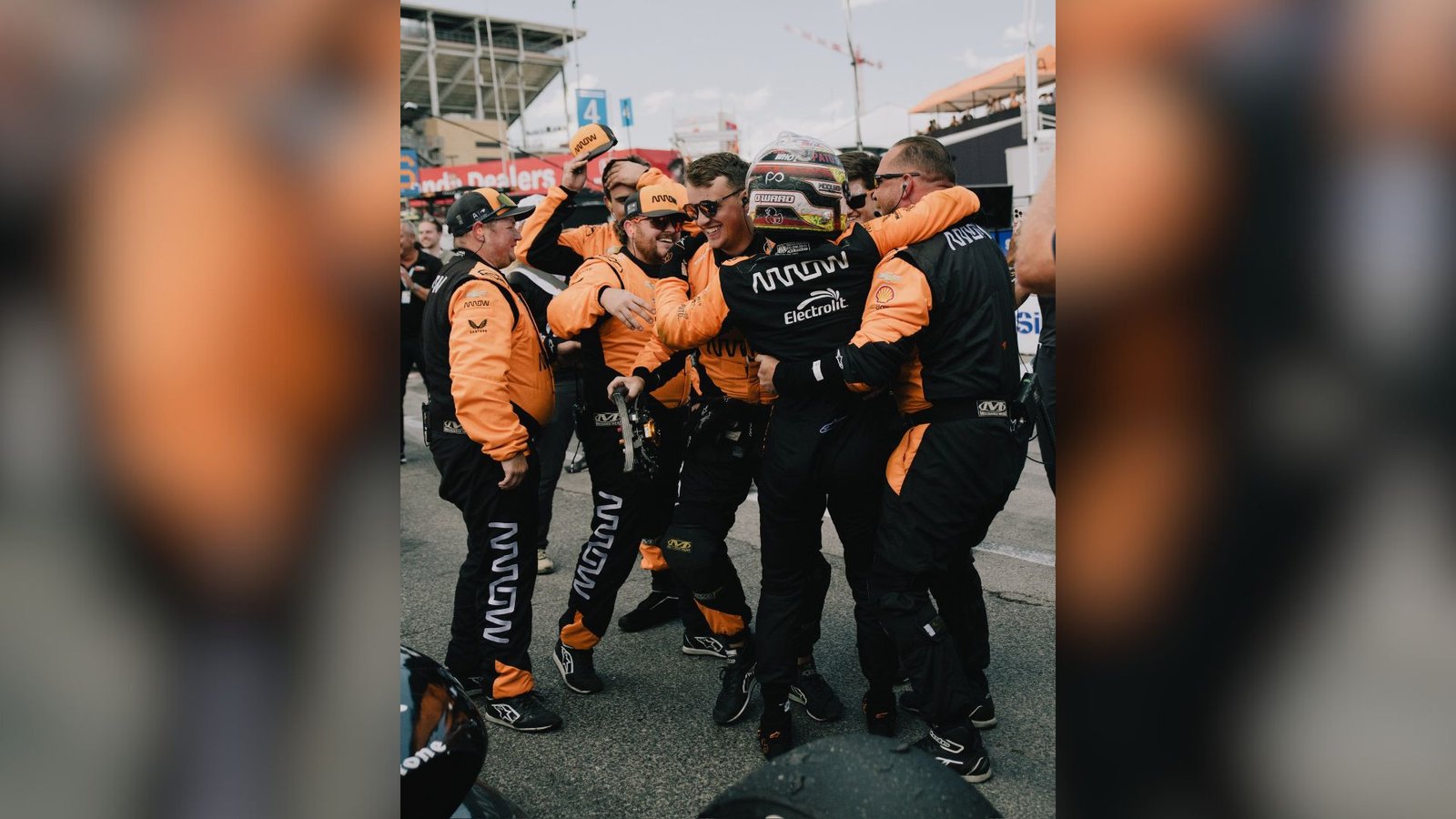 Plecas e informacion (42)