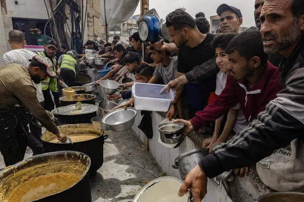 13int.idf-starvation-01-wgth-articleLarge-v2.jpg