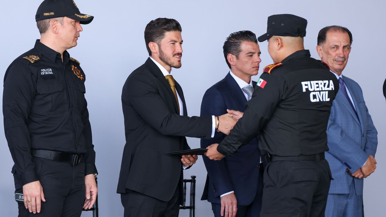 Plecas e informacion (11)