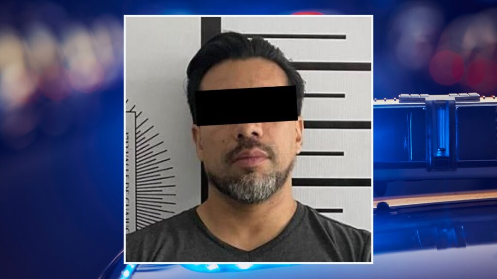 Detienen a hombre por agredir a su esposa en Santiago
