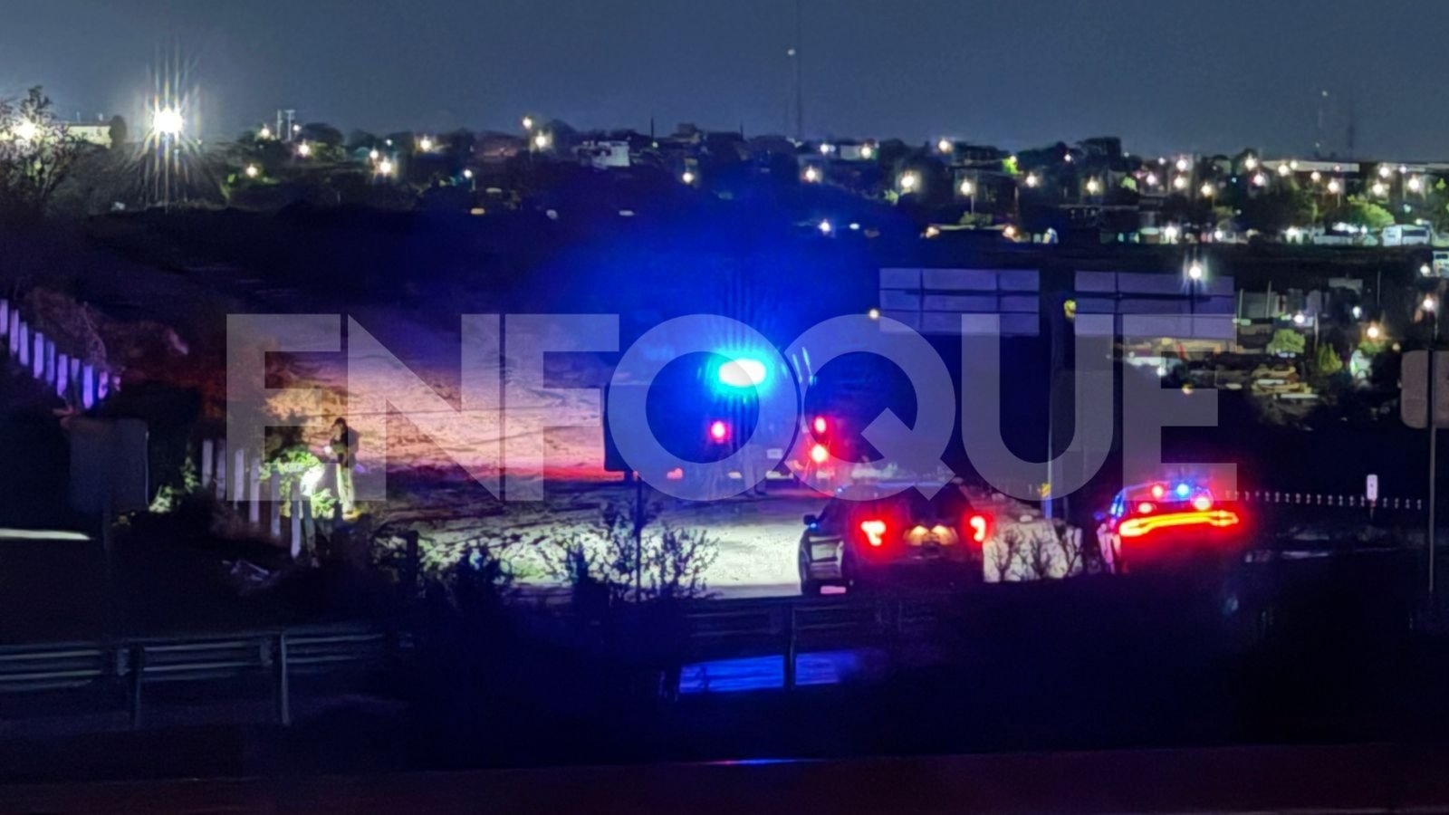 Hallan cuerpo de hombre en terreno baldío en Juárez