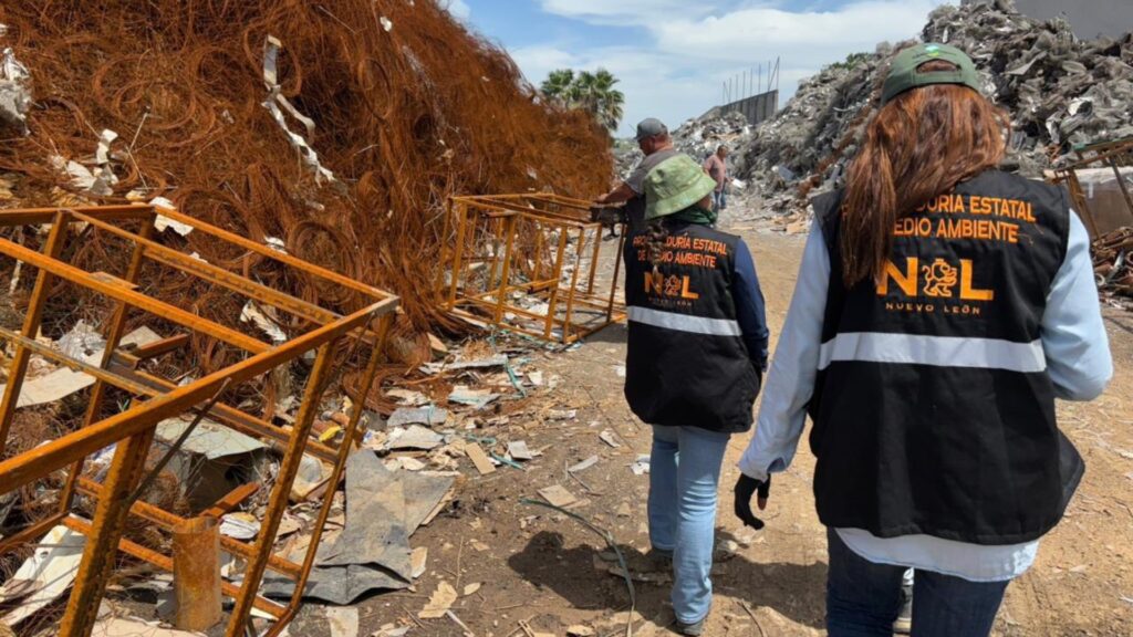 Suspenden empresa en Apodaca por contaminación de suelo y agua