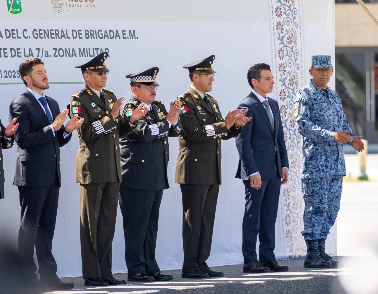 Respalda Miguel Flores a Tomás Amador Ramírez
