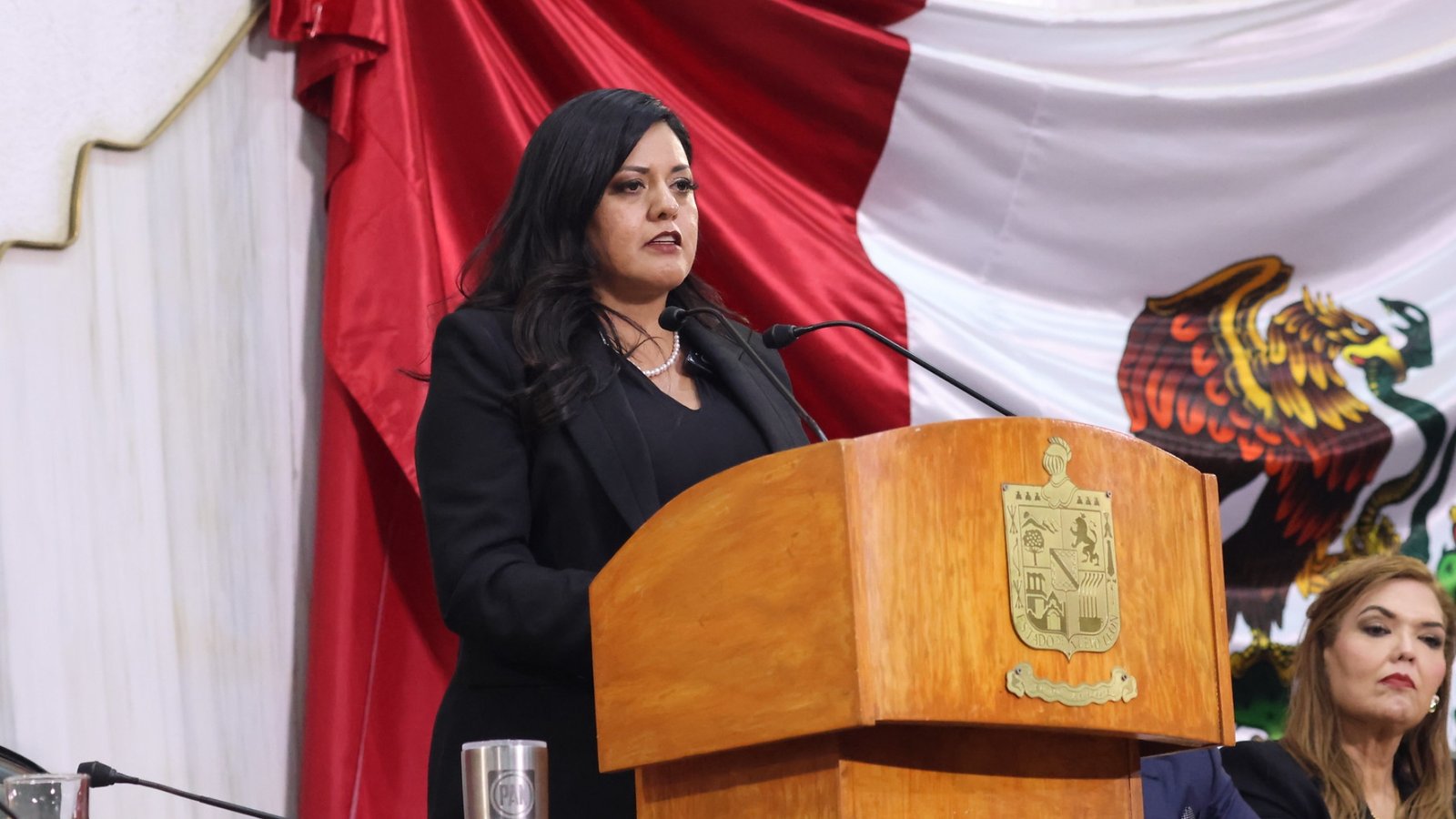 Asume Itzel Castillo presidencia del Congreso Nuevo León