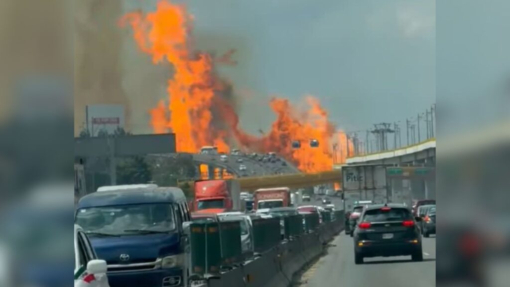 Explosión de pipa de gas en Iztapalapa deja 18 heridos