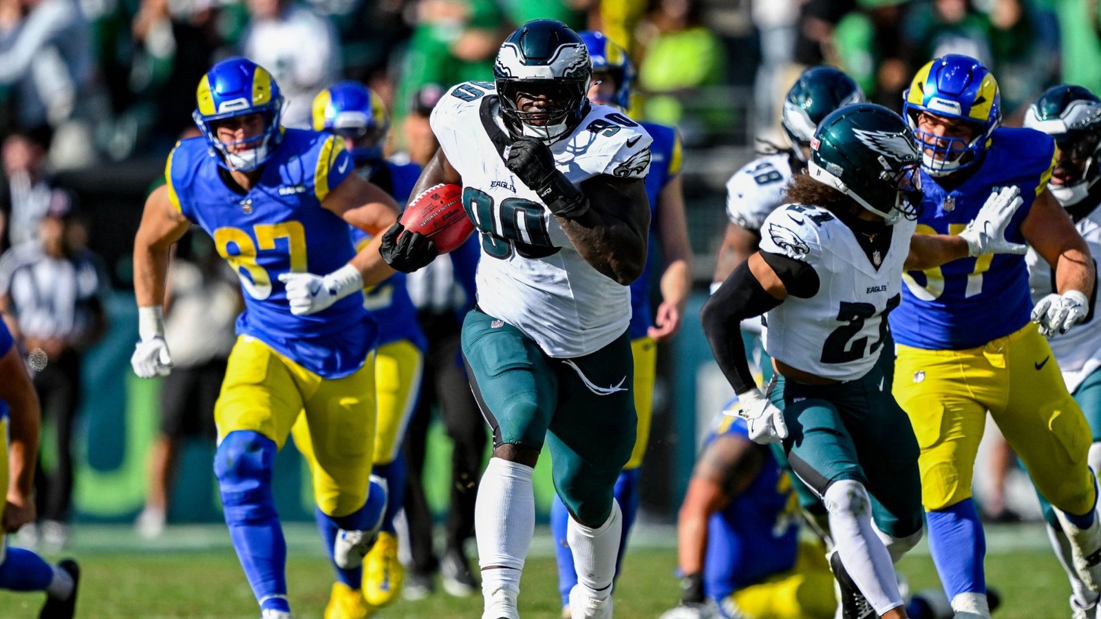 Plecas e informacion - 2025-09-22T112031.936