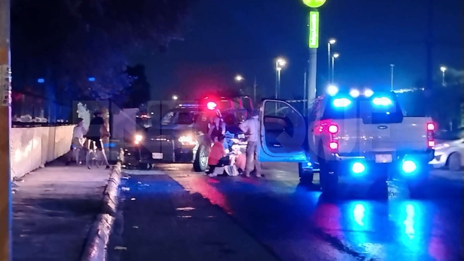 Deja riña entre jóvenes deja dos lesionados con arma blanca en Juárez