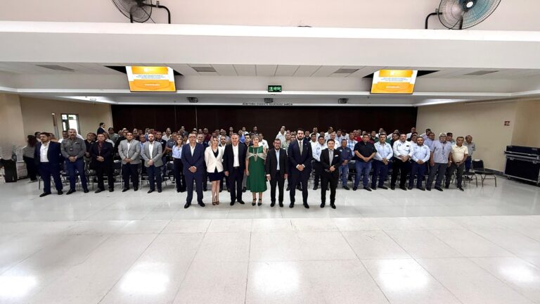 Llevan “Participar nos Mueve” a estudiantes de la UANL