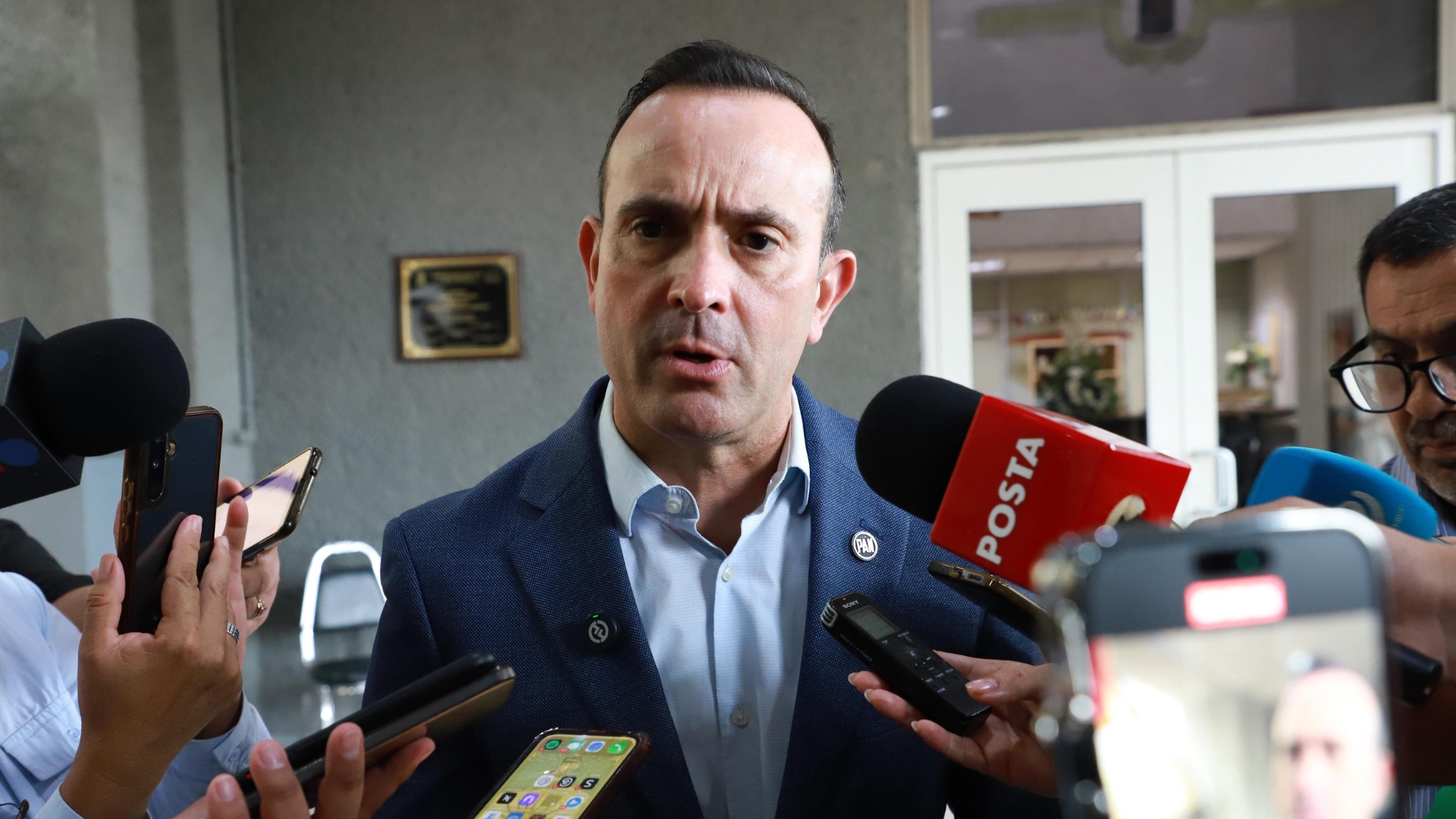 Proponen verificación vehicular gratuita en Nuevo León