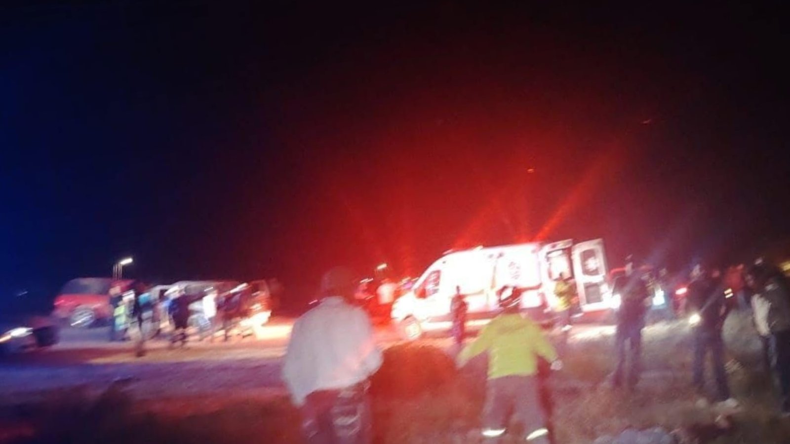 Choque deja un joven muerto y cinco lesionados en la Carretera Saltillo-Matehuala