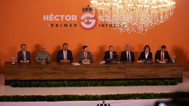 Primer informe de Héctor García en Guadalupe