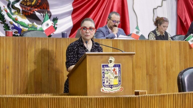 Armida Serrato impulsa iniciativa para colocar desfibriladores en espacios públicos