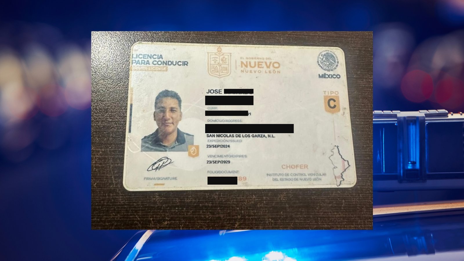 Automovilista detenido en Santiago por licencia falsa