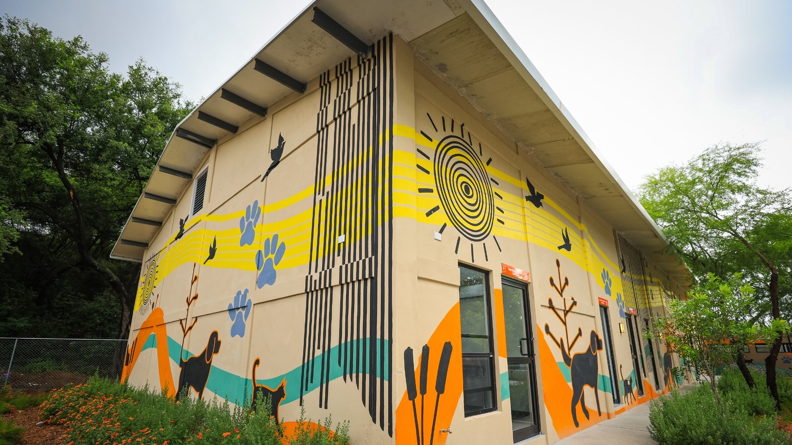 Inaugura Mariana segunda fase del Centro Estatal de Atención Animal