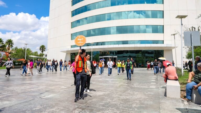 Participa NL en Simulacro Nacional 2025 con evacuación récord
