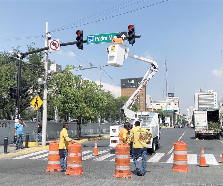 2-semaforizacion-y-sintram-1-1-c40ad44d-focus-0.06-0.25-745-622