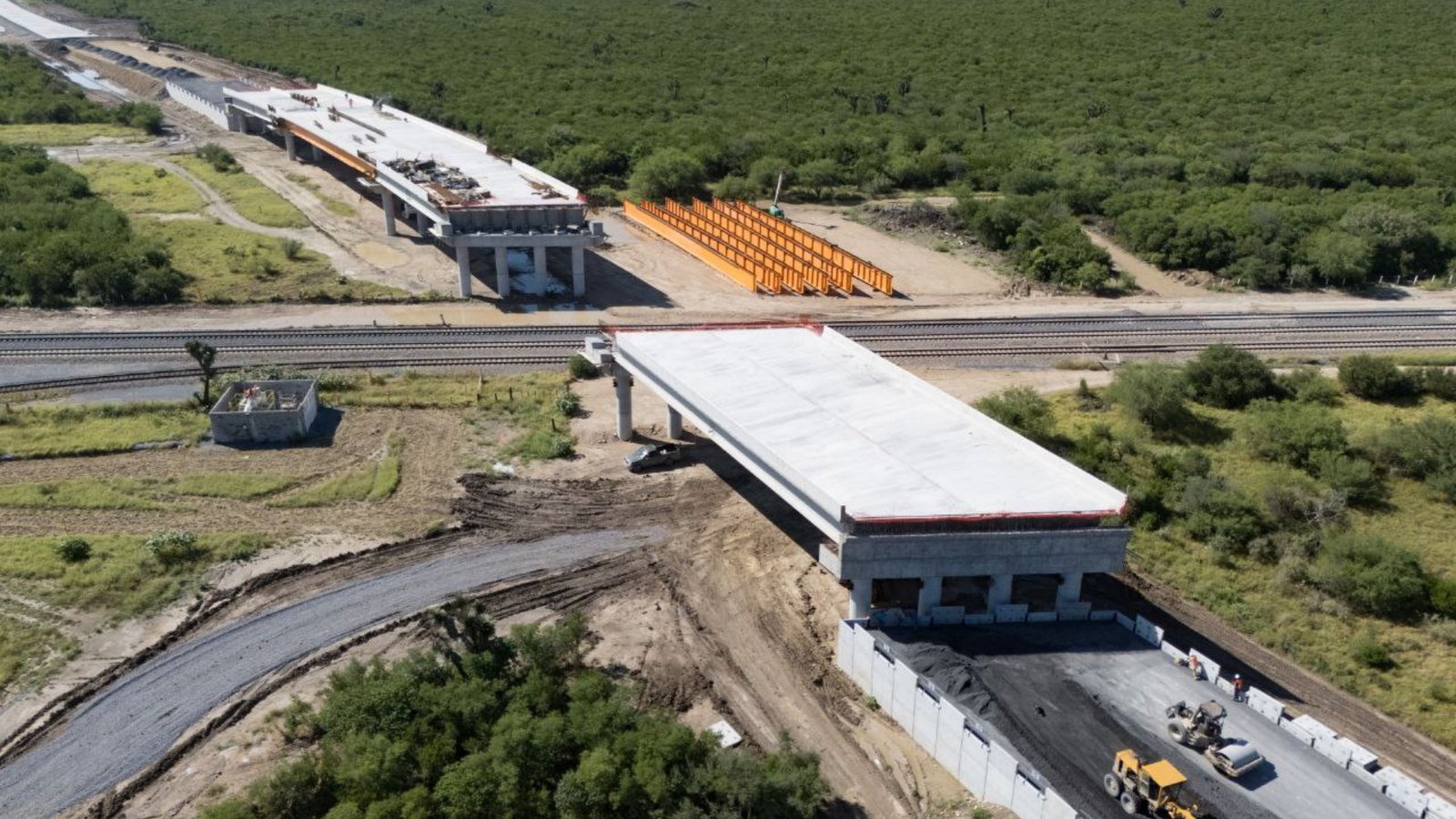 Avanza 90% la construcción del Libramiento Juárez–Pesquería: Samuel García