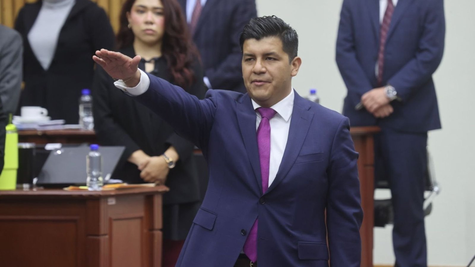 Plecas e informacion - 2025-10-13T174953.333