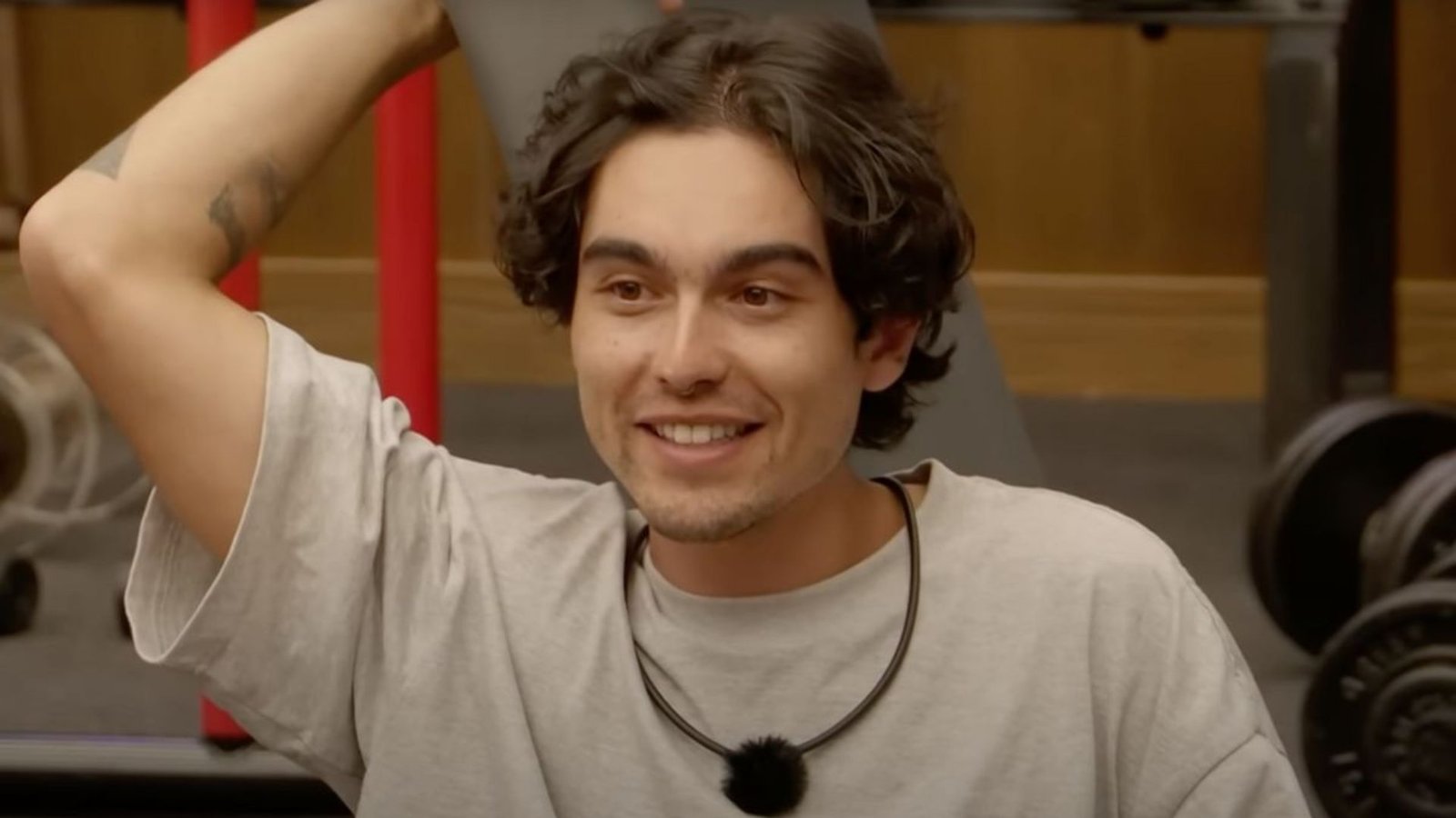 Plecas e informacion - 2025-10-15T184421.934