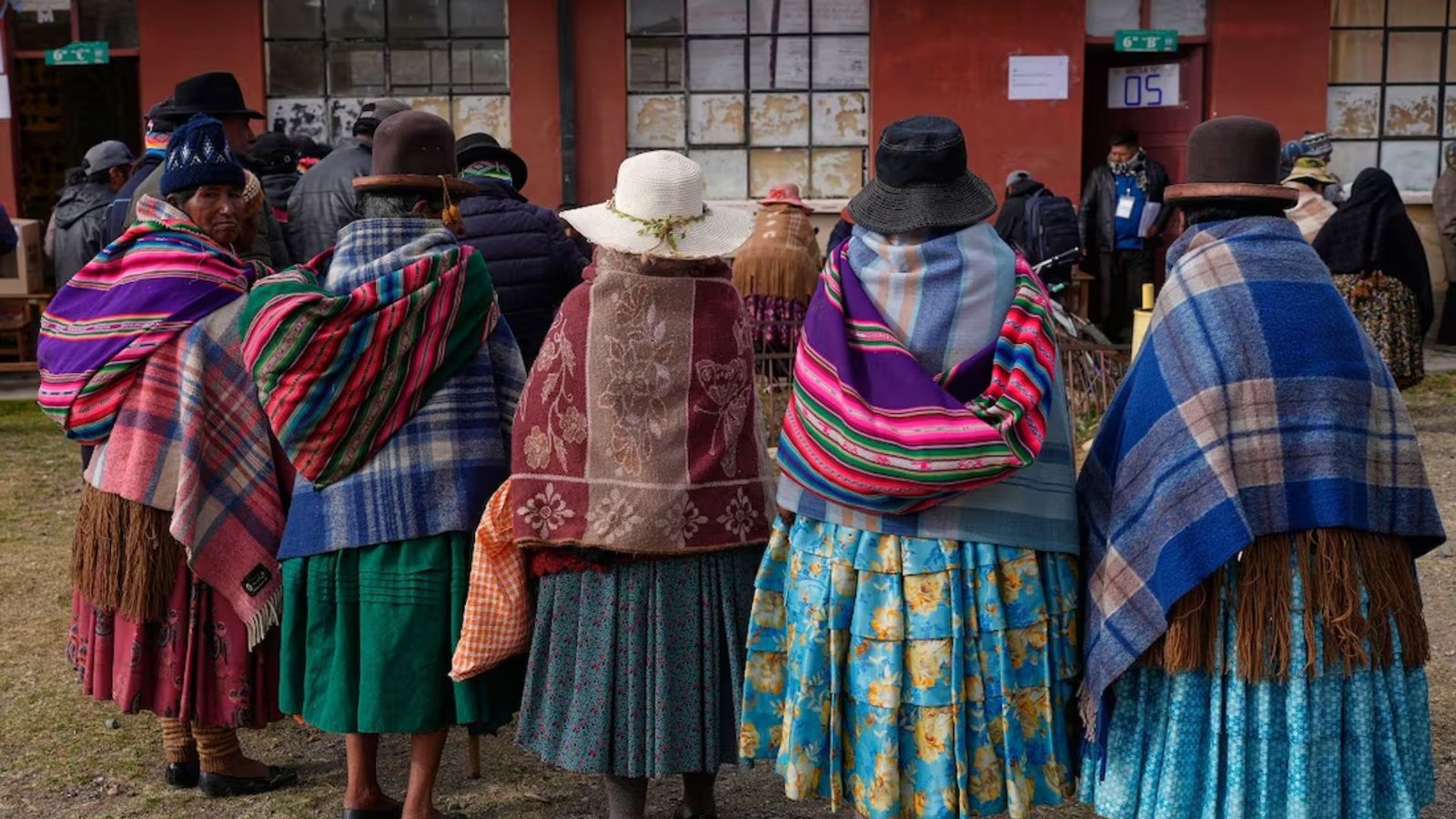 Plecas e informacion - 2025-10-19T135331.760