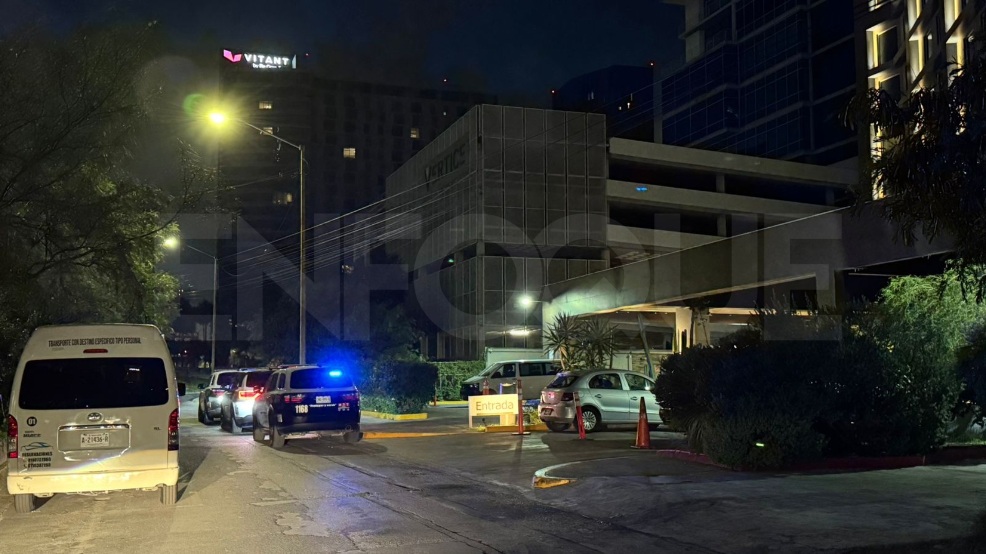 Asaltan hotel Fiesta Inn en San Pedro; ladrón huye con dinero y joyas