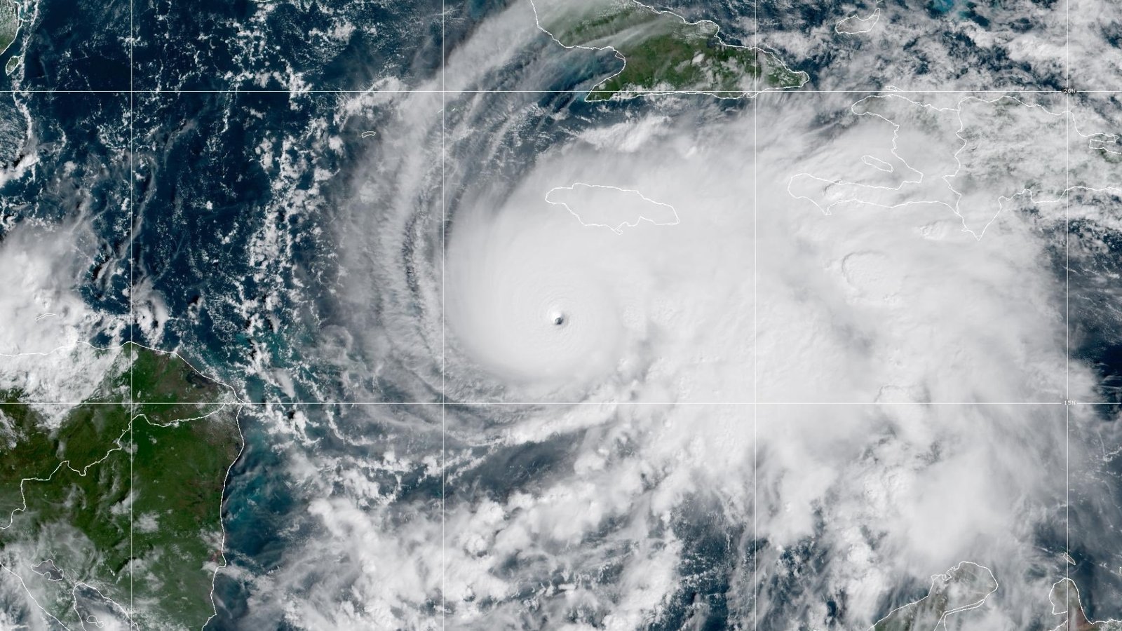 Cuba entra en fase de alarma ante impacto del huracán Melissa