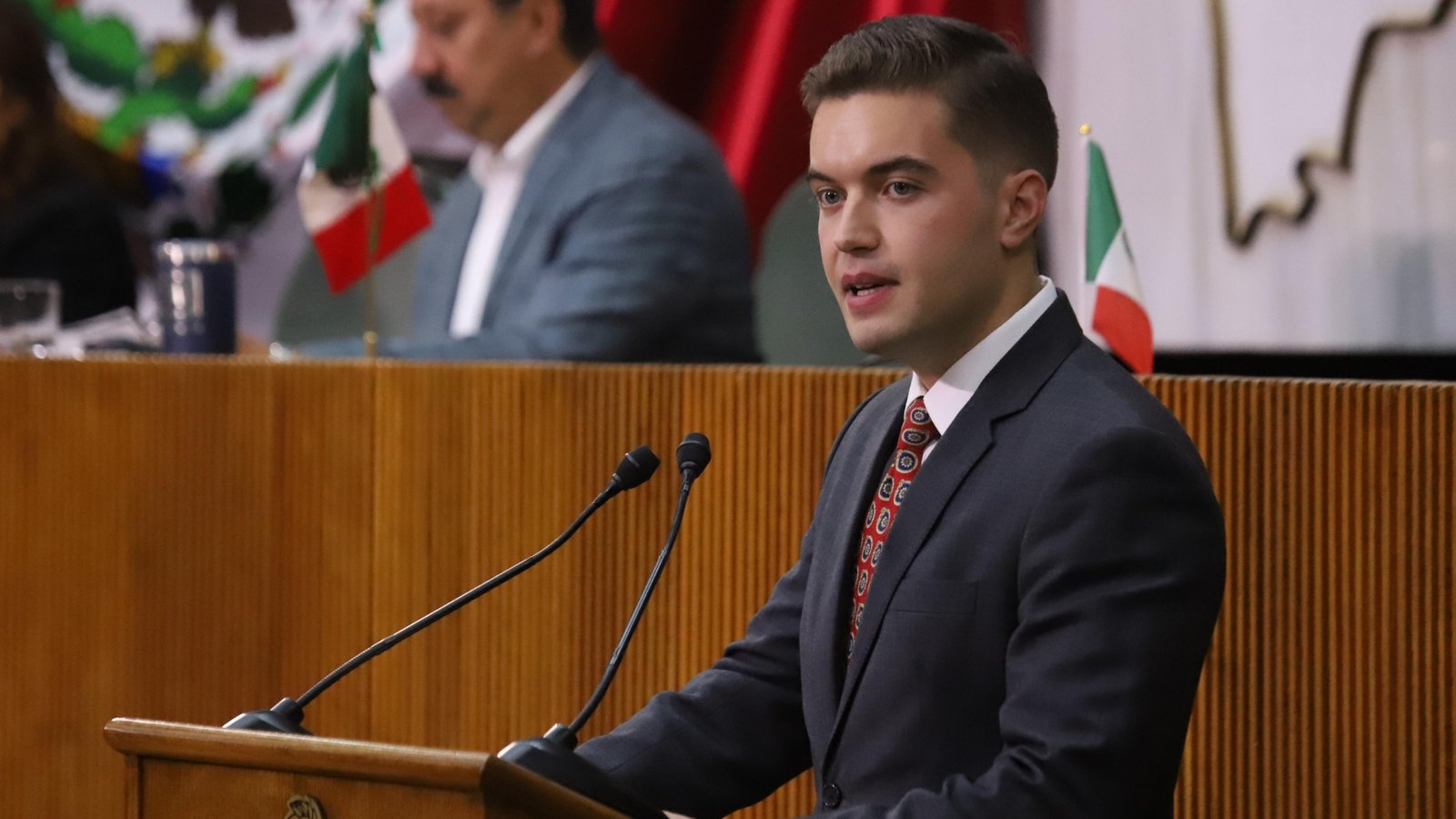 Claudia Sheinbaum logra acuerdo para retrasar aranceles con Estados Unidos